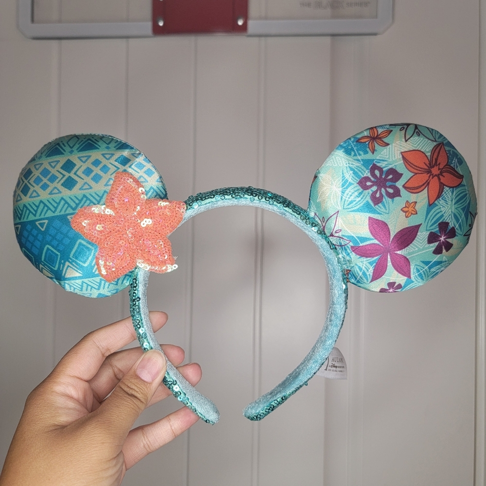 Aulani Exclusive Disney Minnie Mouse Ears Headband Tribal Floral Design